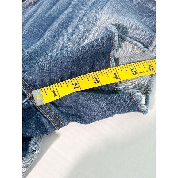 American Eagle Outfitters Super Stretch Shortie Raw Hem Denim Short Blue Size 4 - Picture 7 of 13